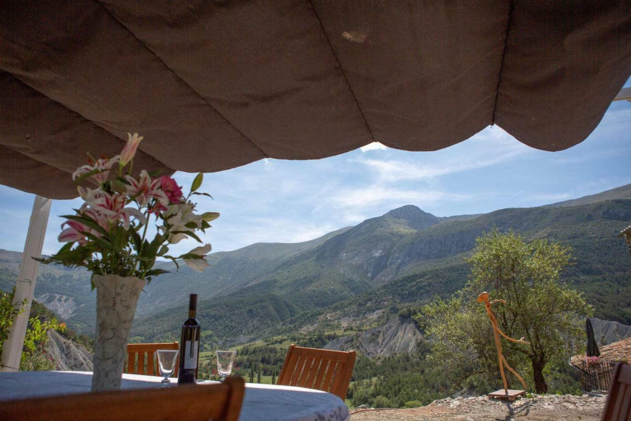 Gaia, Maison D'Hotes Verdon, Vue Feerique Blieux Exterior foto